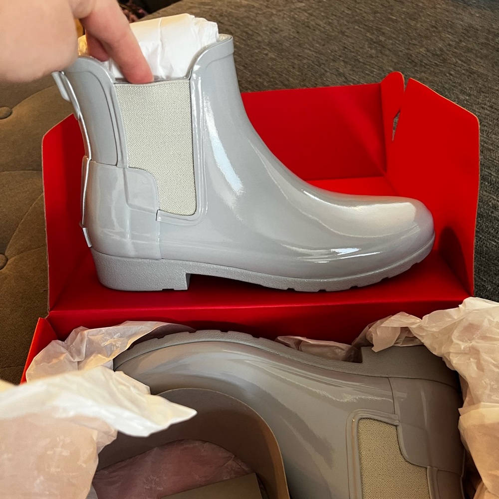 Gray hunter boots size 7 nwt